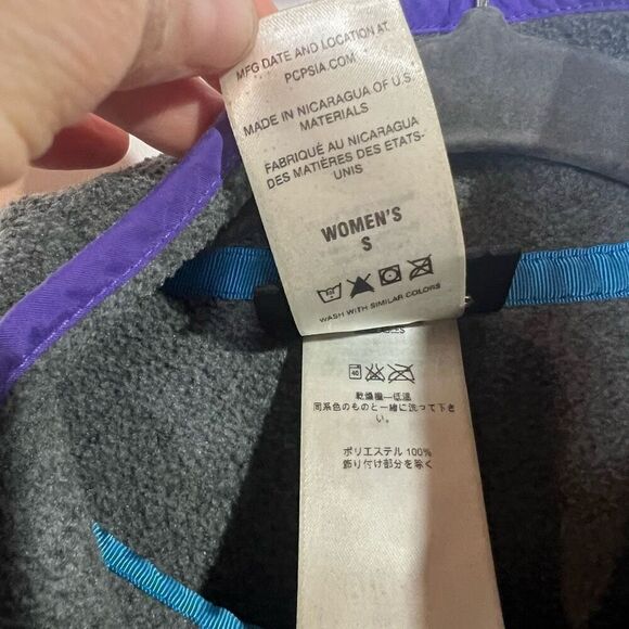 Patagonia Synchilla Gray Purple Pullover Fleece Jacket Sweater Size Small - Picture 10 of 12